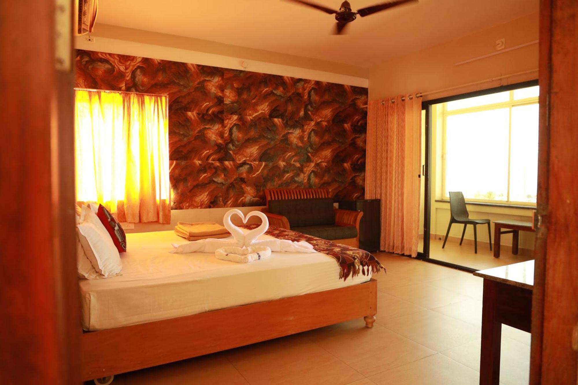 Cherai Beach Palace Exterior foto