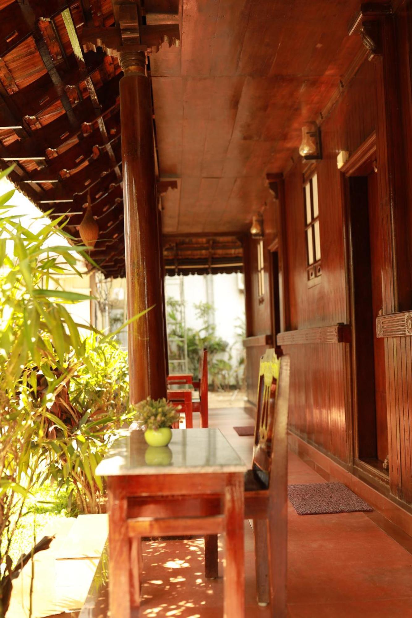 Cherai Beach Palace Exterior foto